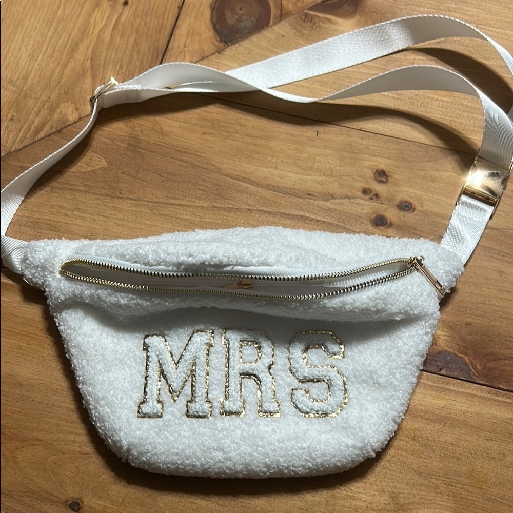 White Bride Fanny pack with Gold Details